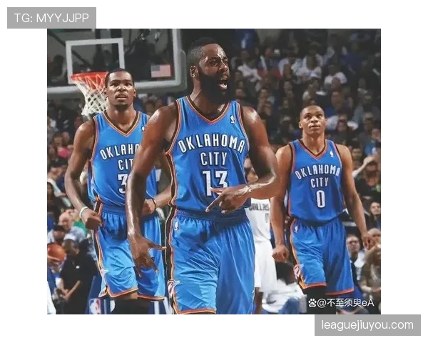杜兰特无球投篮提效明显，拉开与哈登关键时刻得分差距